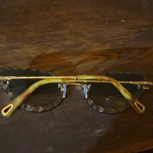 Gorgeous and Unique Chloe Sunglasses - Picture 5 of 9